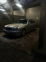 Mercedes-Benz W210 E200 kompressor - Mercedes-Benz E 200: Limousine, W210