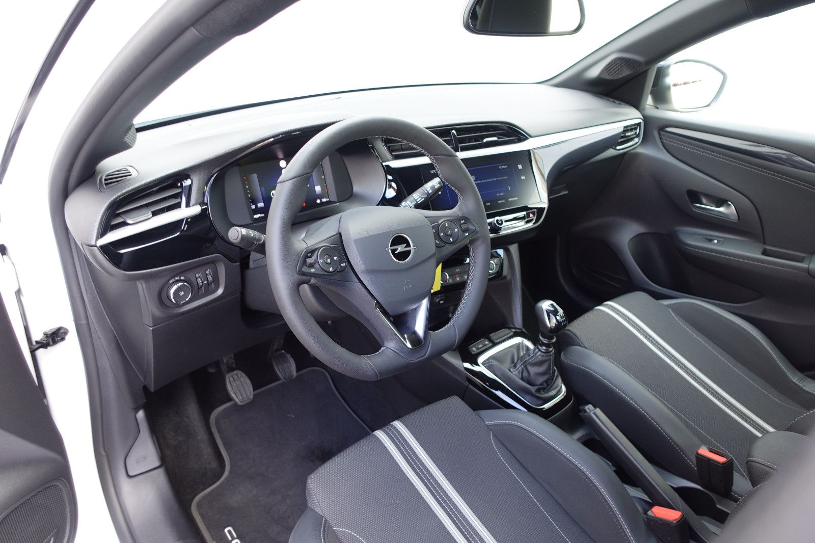 Fahrzeugabbildung Opel Corsa GS 1.2T,Kamera,Sitzhzg,Allwetter,LED,DAB+