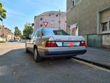 Mercedes-Benz Mercedes E200 aus zweiter Hand - gebrauchte Mercedes-Benz E 200 aus dem Jahr 1993