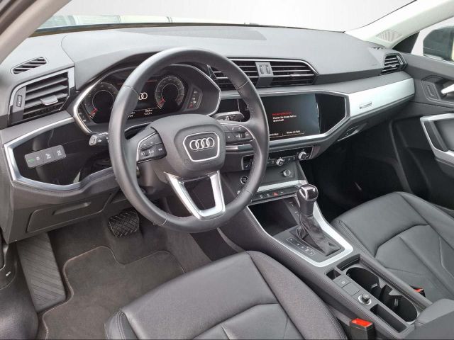 Q3 35 TFSI S-TRONIC ADVANCED