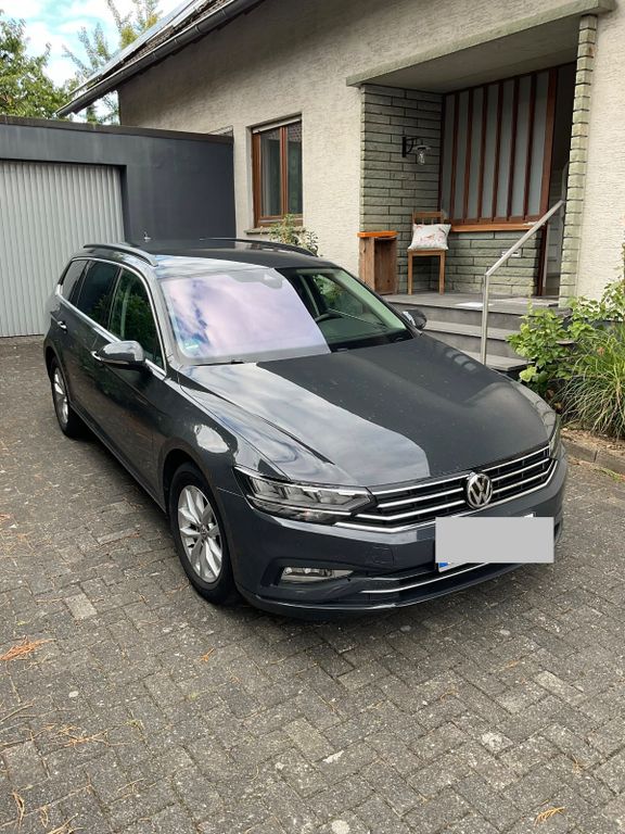 Image of Volkswagen Passat Variant