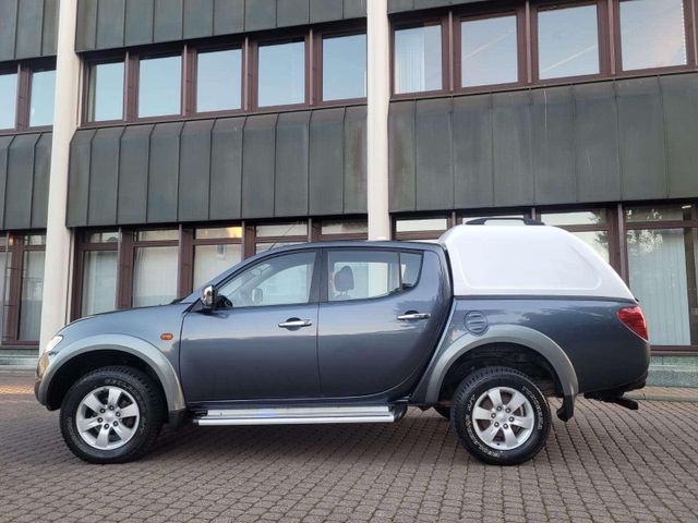 Mitsubishi L200 Intense Doppelkabine 4WD HARDTOP-AHK 2.7 To