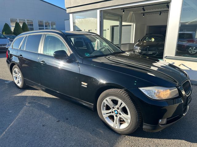 BMW 320d Touring  X-Drive, Scheckheft BMW