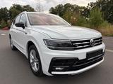 Volkswagen Tiguan Allspace R LINE UNITED*PANORAMA*NAVI*LED* - VW Tiguan Allspace in Essen
