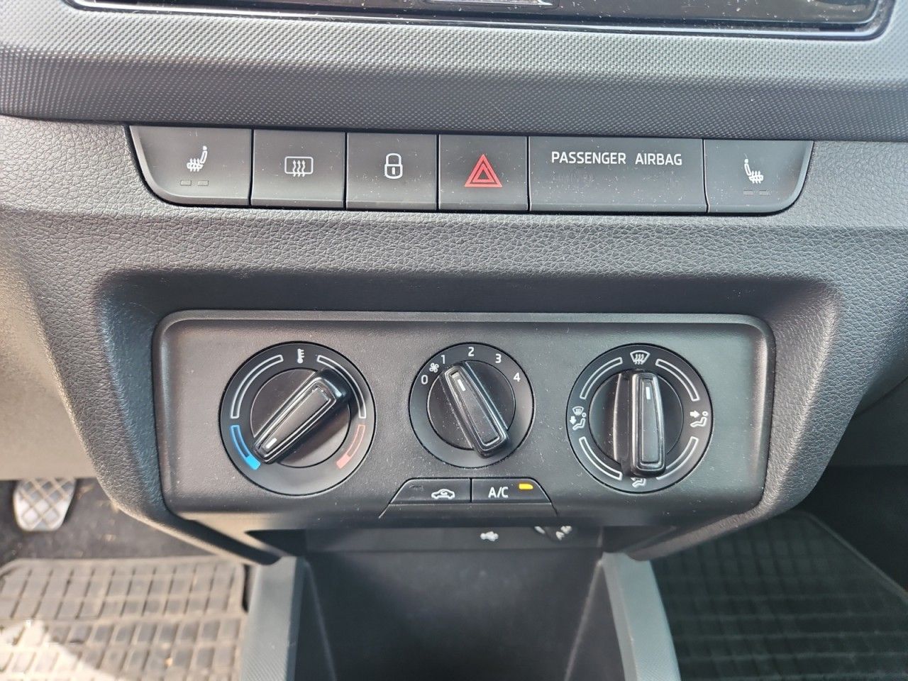 Fahrzeugabbildung SKODA Fabia Combi Active