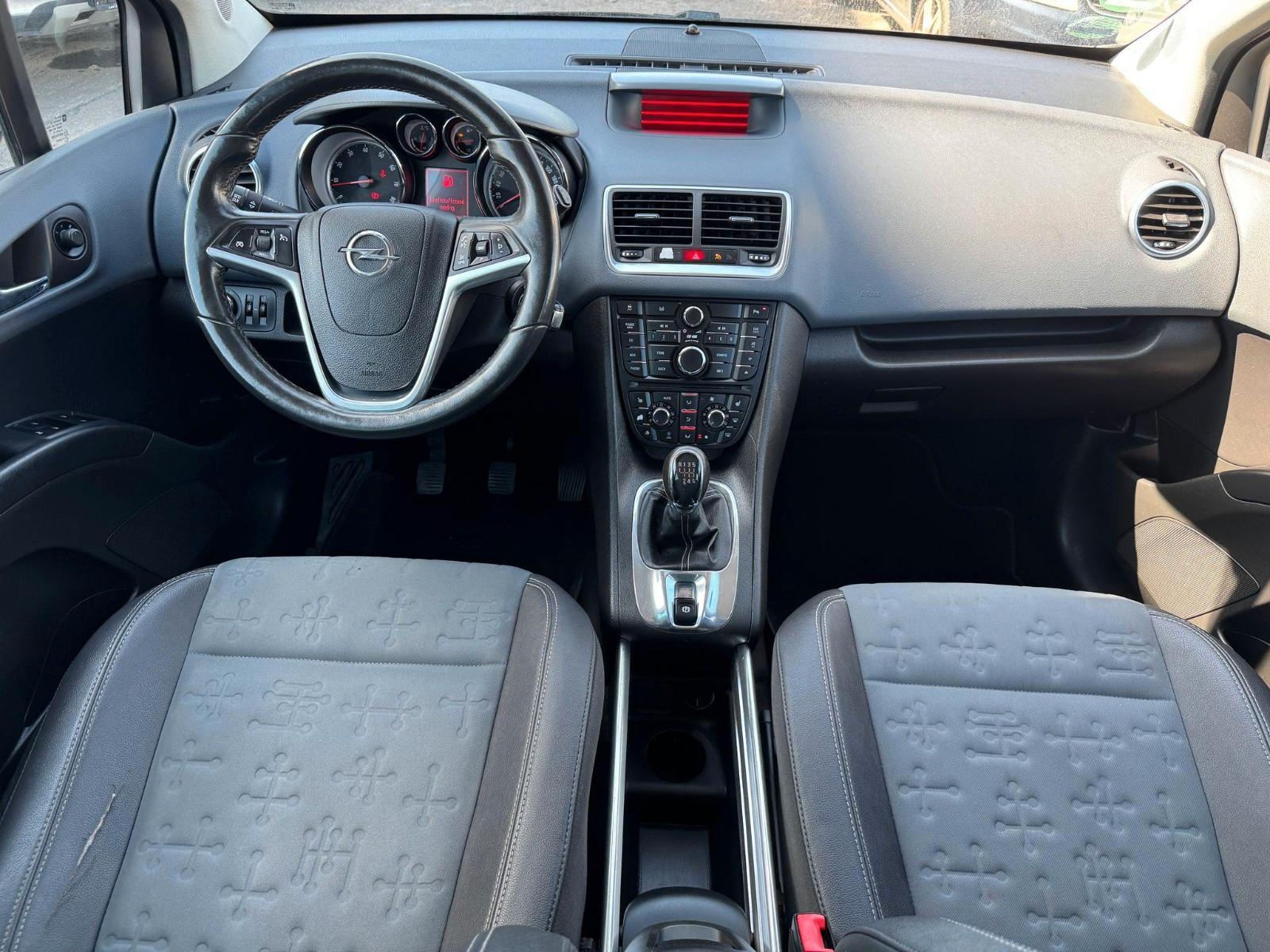 Opel Meriva 2010 — photo 11