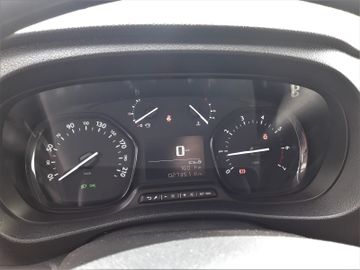 Bild 8 Opel Vivaro Kombi L 9 Sitzer