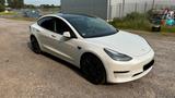 Tesla Model 3 Performance  09/22  34.550 km - Tesla Model 3 in Krefeld