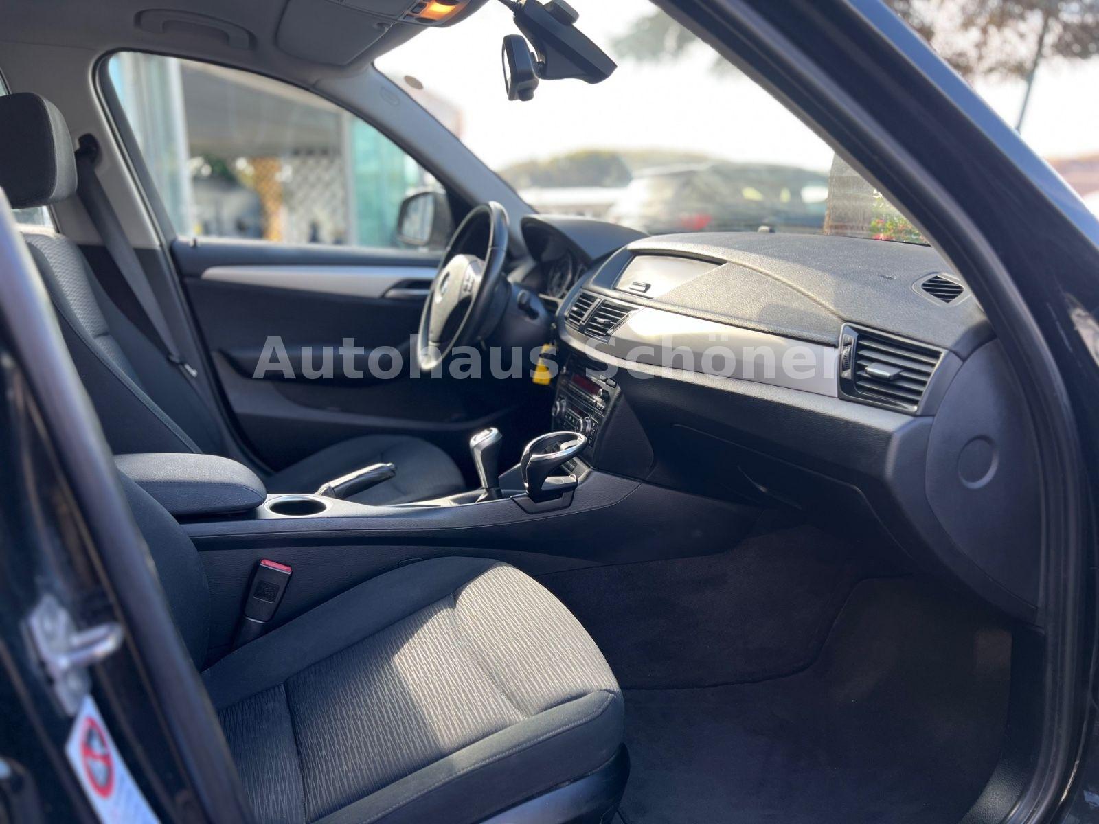BMW X1 sDrive18i 150 ch • Bi-Xénon • Attelage • Clim auto • Sièges chauffants • Crit'Air 1