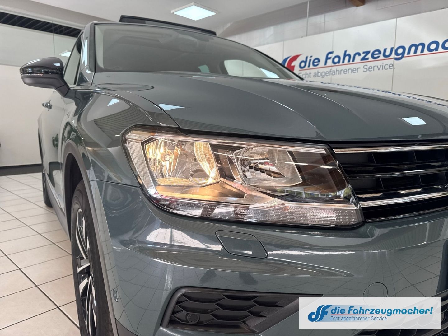 Fahrzeugabbildung Volkswagen Tiguan IQ.DRIVE Start-Stopp 4Motion StandHZG El