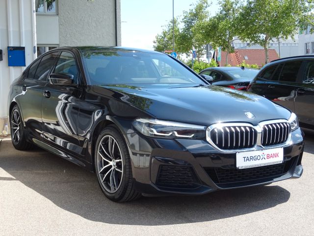 BMW 520d Aut G30 LCI M Sportpaket 18" Navi Alcan LED