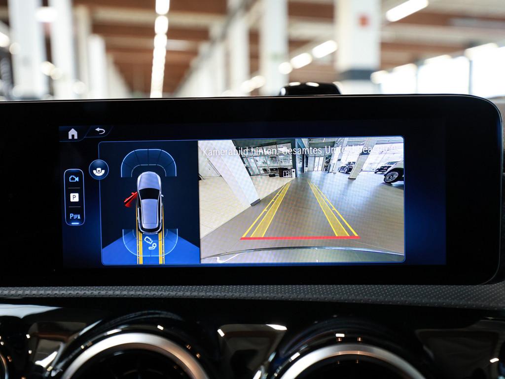Mercedes-Benz A 250 4M Progressive Line AHK LED Kamera Spurh.-