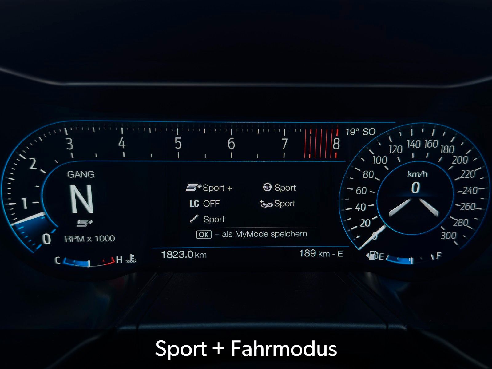 Fahrzeugabbildung Ford Mustang Mach 1 5.0L V8 Fastback Schalter Perfor.