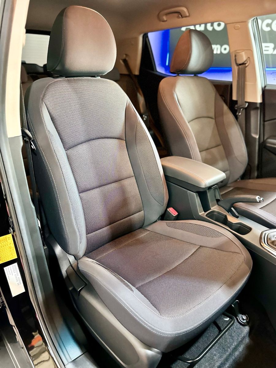 Fahrzeugabbildung Ssangyong Tivoli Amber 1,5P 2WD