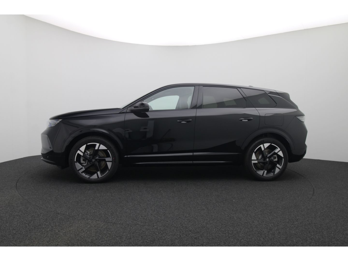 Fahrzeugabbildung Opel Grandland Ultimate AD AHK-abnehmbar El. Panodach