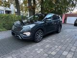 Hyundai Grand Santa Fe 2.2 CRDi Premium 4WD Automati... - Hyundai Grand Santa Fe von privat