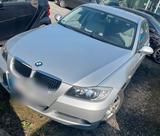 BMW 320i e90 - BMW 320: 320i E90