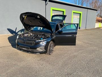 Skoda Kamiq Tour 1.5 TSI DSG LED MATRIX PDC KAMERA