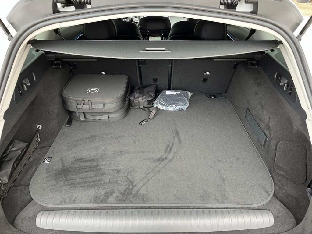 Fahrzeugabbildung Mercedes-Benz E 300 de 4M All-Terrain +DIGITAL+AHK+BURMESTER+