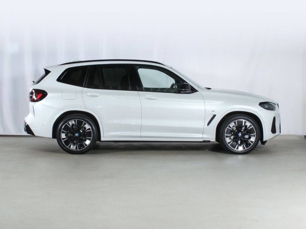 BMW iX3 Impressive M Sport H&K ACC HUD 360 LED foto 4