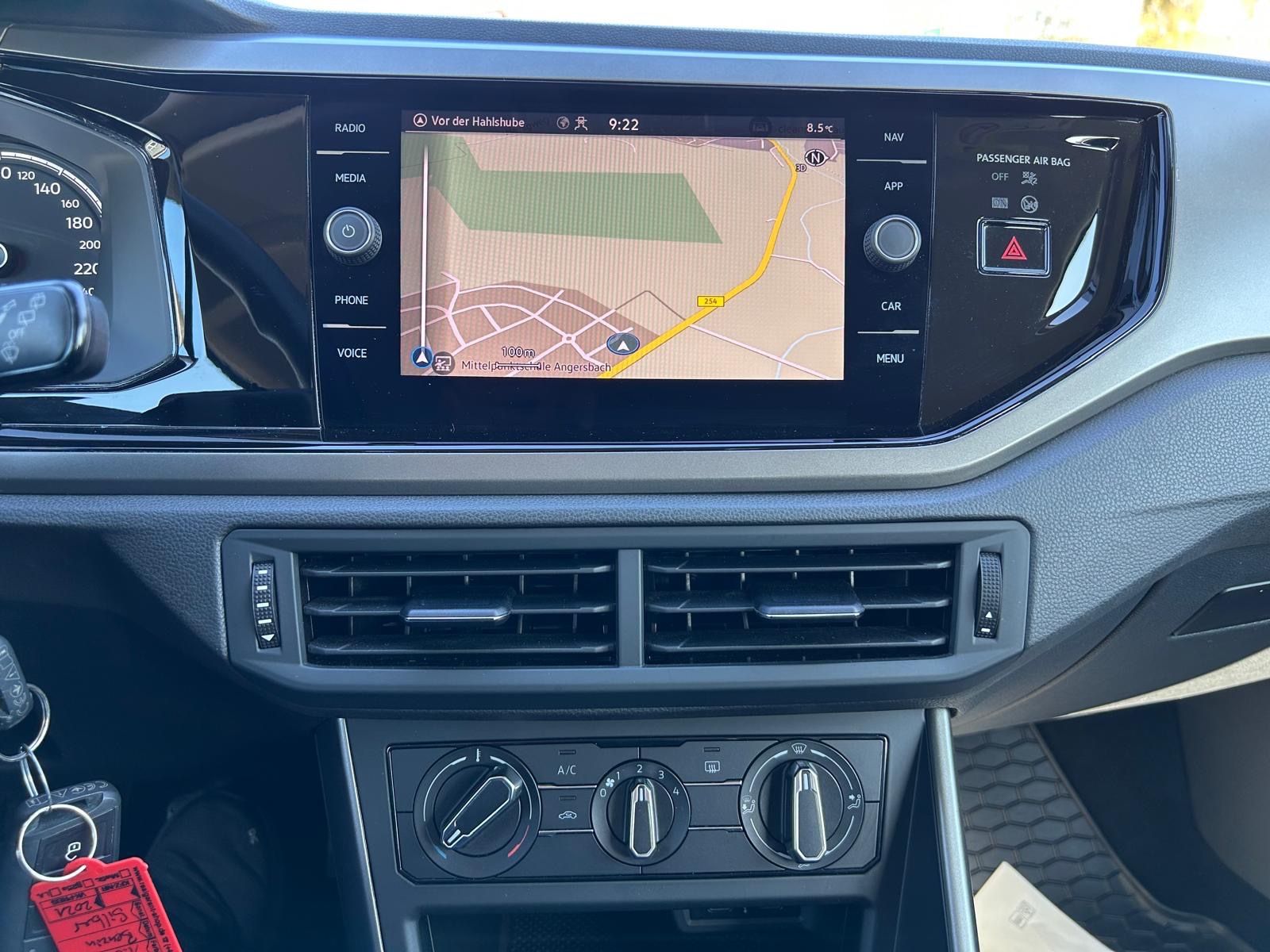 Fahrzeugabbildung Volkswagen Polo VI Comfortline°Navi°PDC