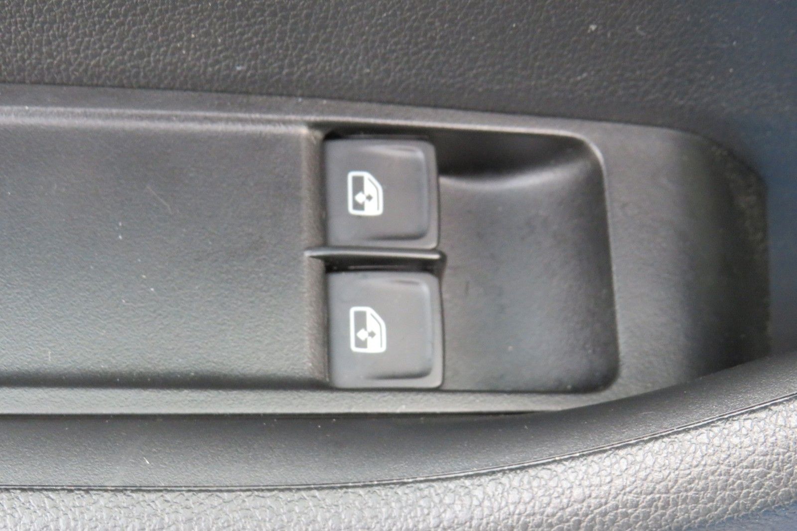 Fahrzeugabbildung SKODA Fabia Combi Ambition SITZH. KLIMA GRA GJ APP 1.H