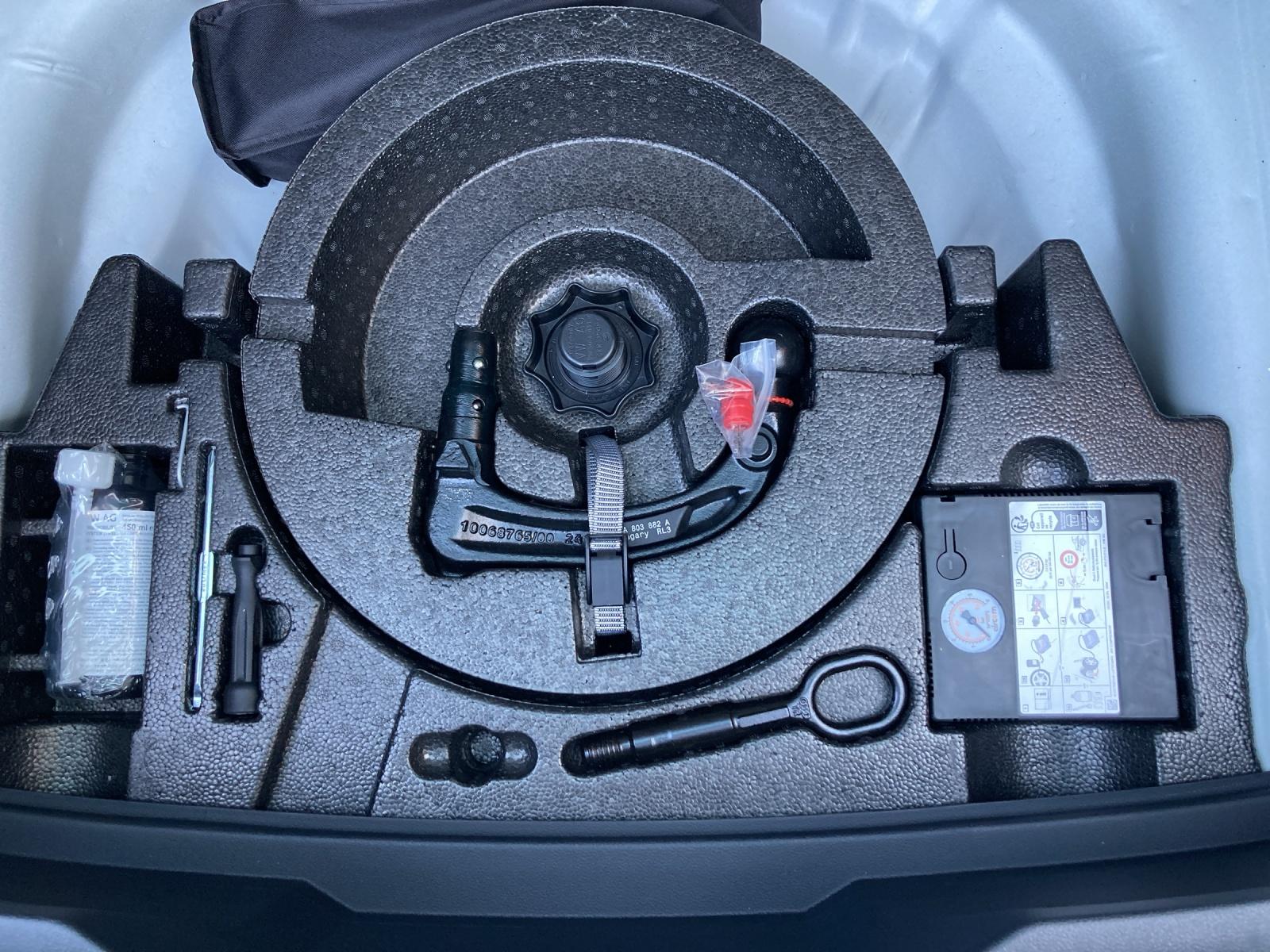 Volkswagen T-Roc TDI Style DSG LED Navi ACC AHK PDC