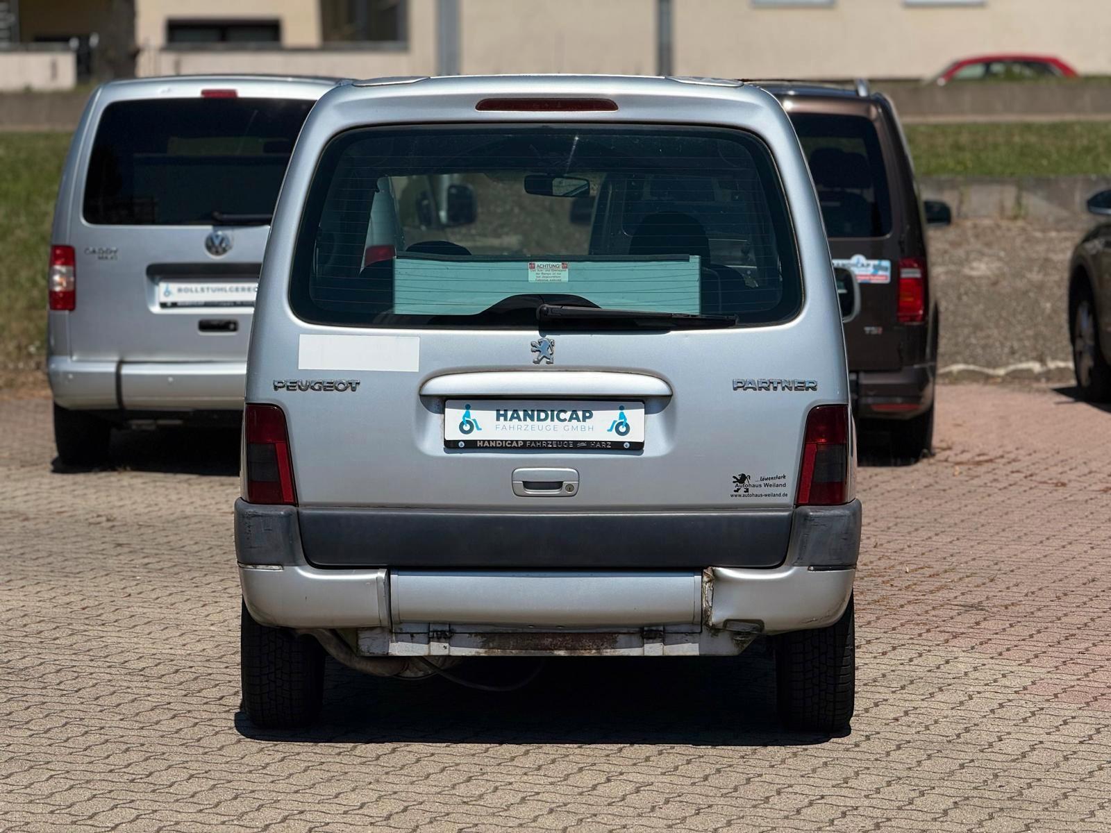 Peugeot Partner Behindertengerecht-Rampe