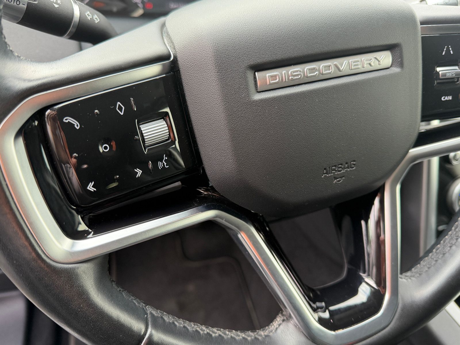 Fahrzeugabbildung Land Rover Sport S AWD/NEUES-MODELL/LEDER/360''KAMERA