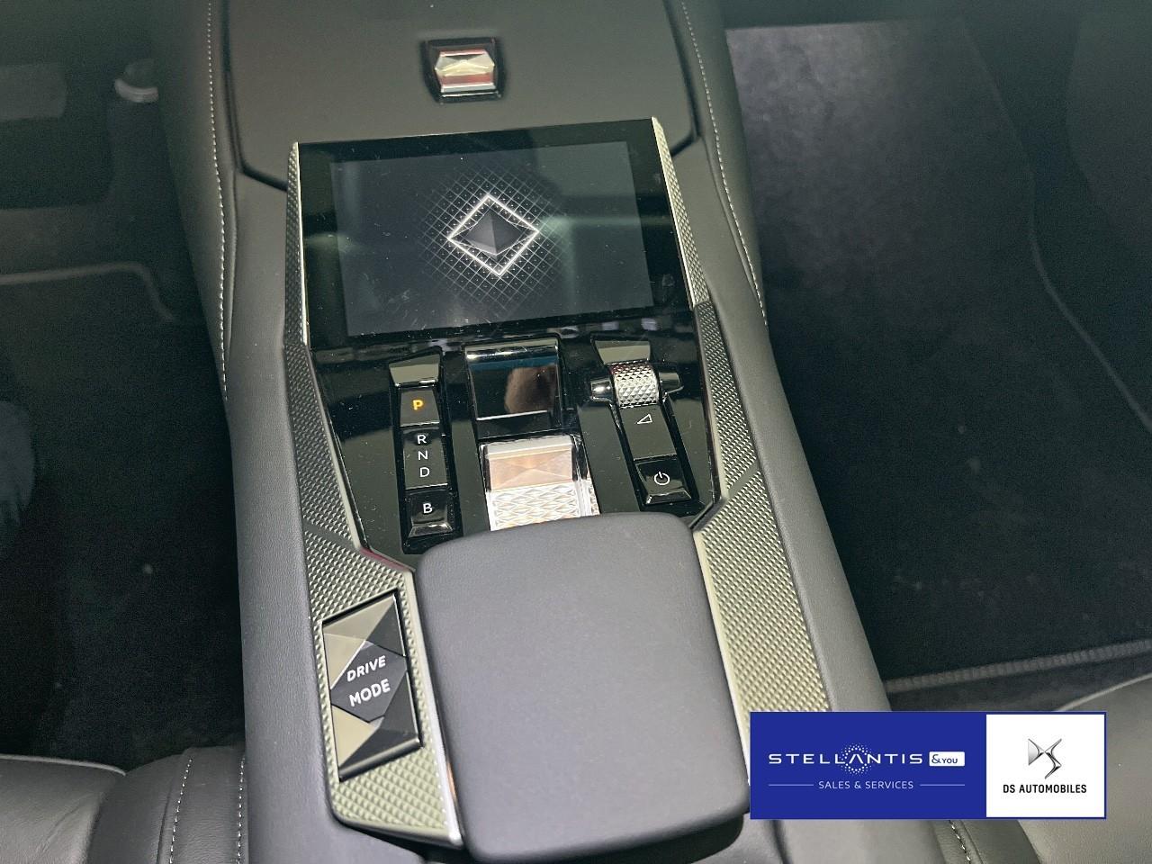 DS Automobiles DS4 E-Tense Hybrid 225(Plug-In)Rivoli S&S(EU6d)