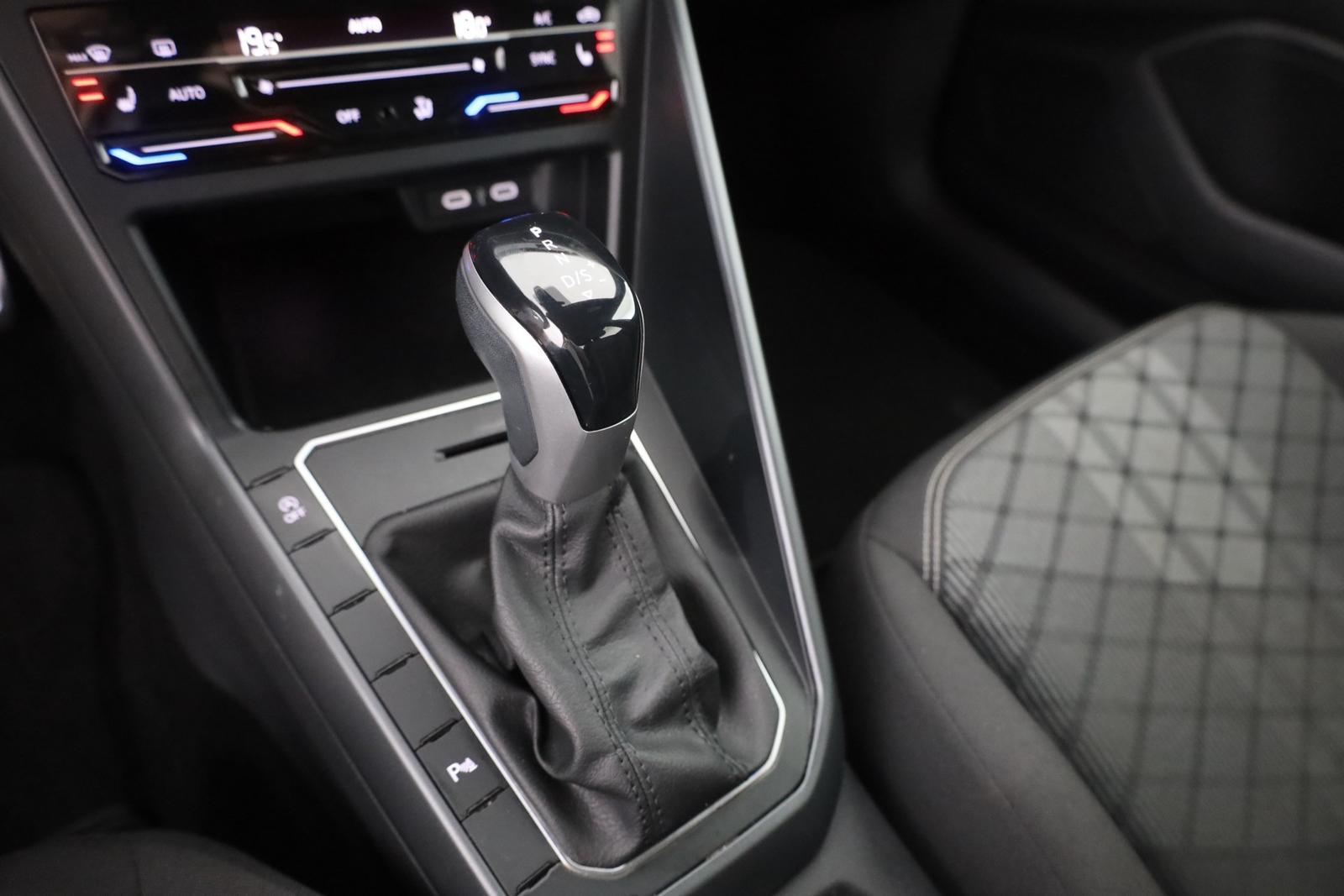 Volkswagen Taigo 1.0 TSI DSG R-Line LED App-Connect ACC DAB, миниатюра 13
