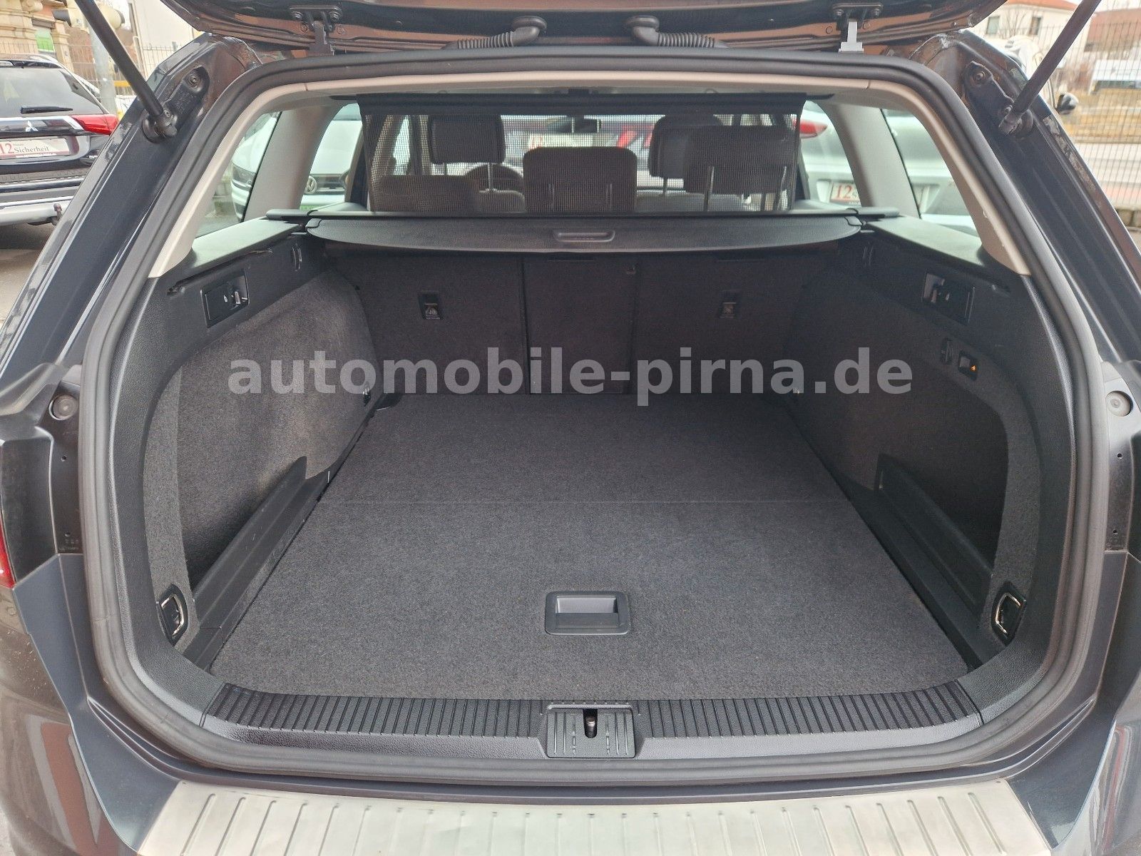 Passat Variant 2.0TDI DSG-AT Business 190PS +AHK