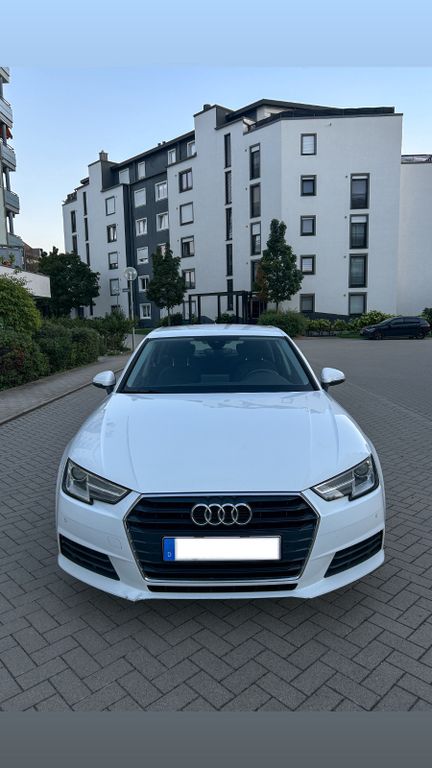 Image of Audi A4