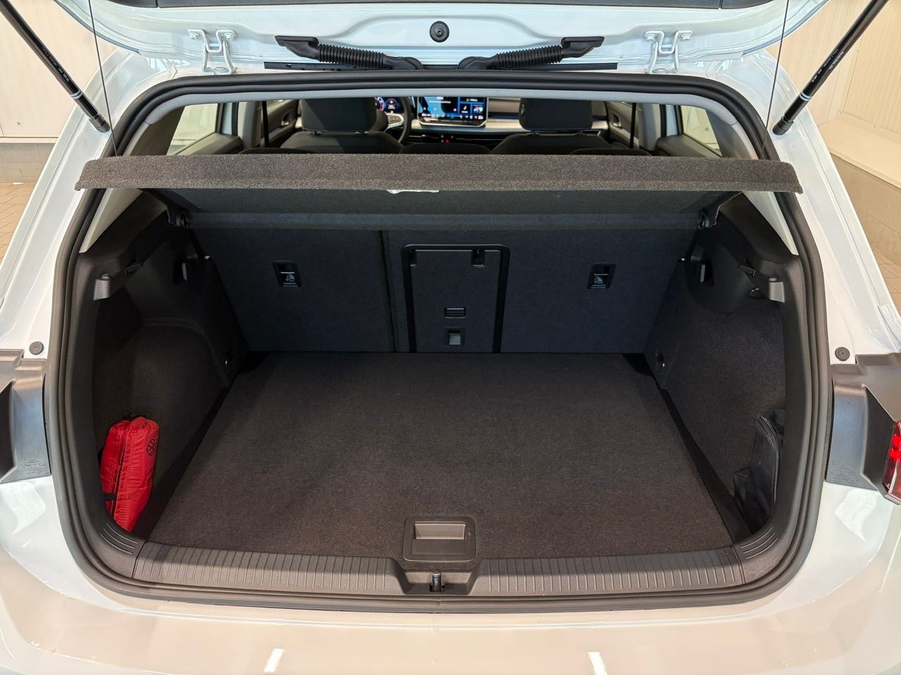 Volkswagen Golf VIII Goal 1.5 TSI STANDHZG HARMAN-KARDON foto 4