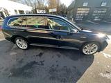 Volkswagen Passat Variant 2.0 TDI SCR 176kW DSG 4MOT Hi... - Volkswagen: 17