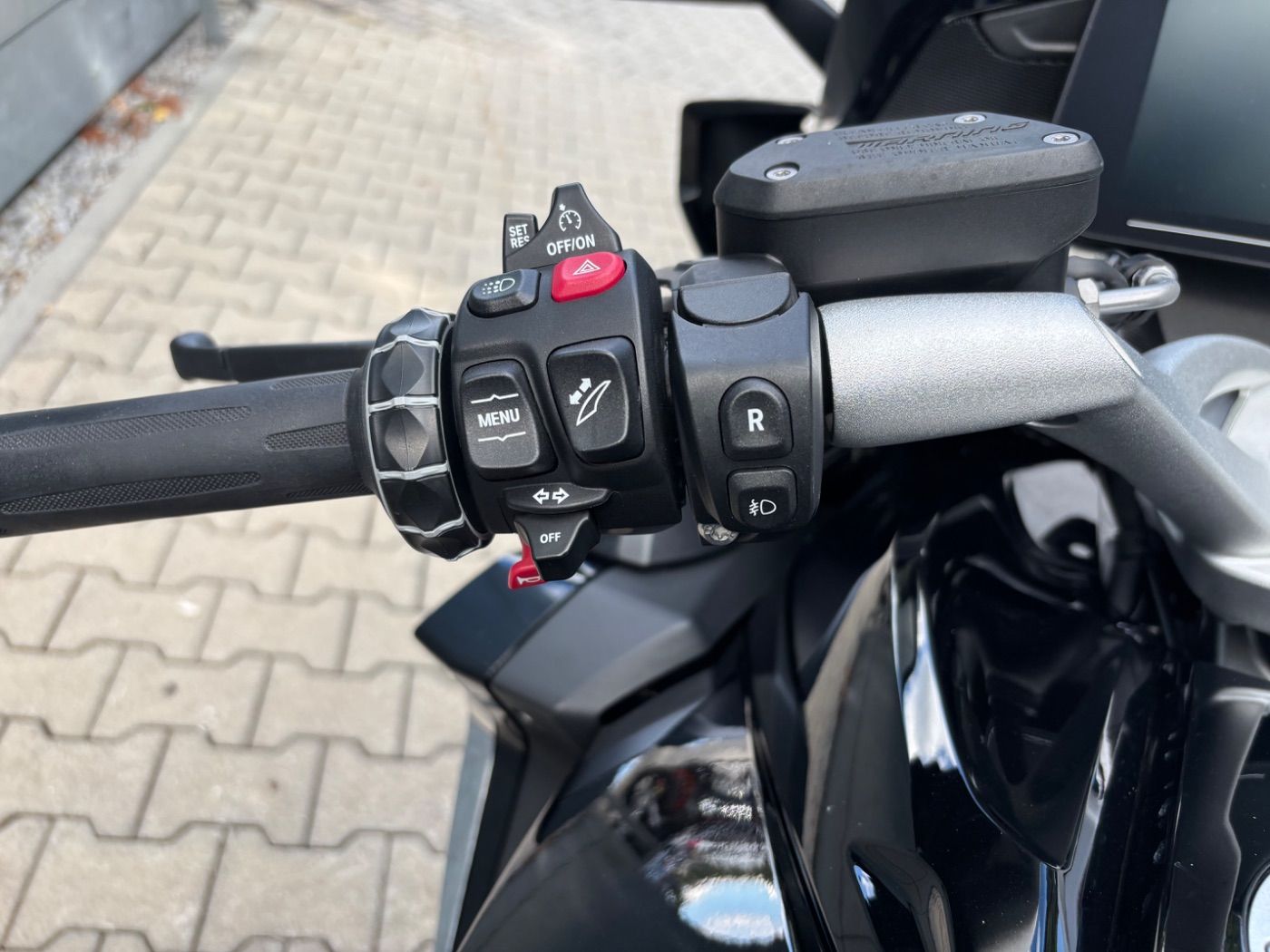 Fahrzeugabbildung BMW K 1600 GTL