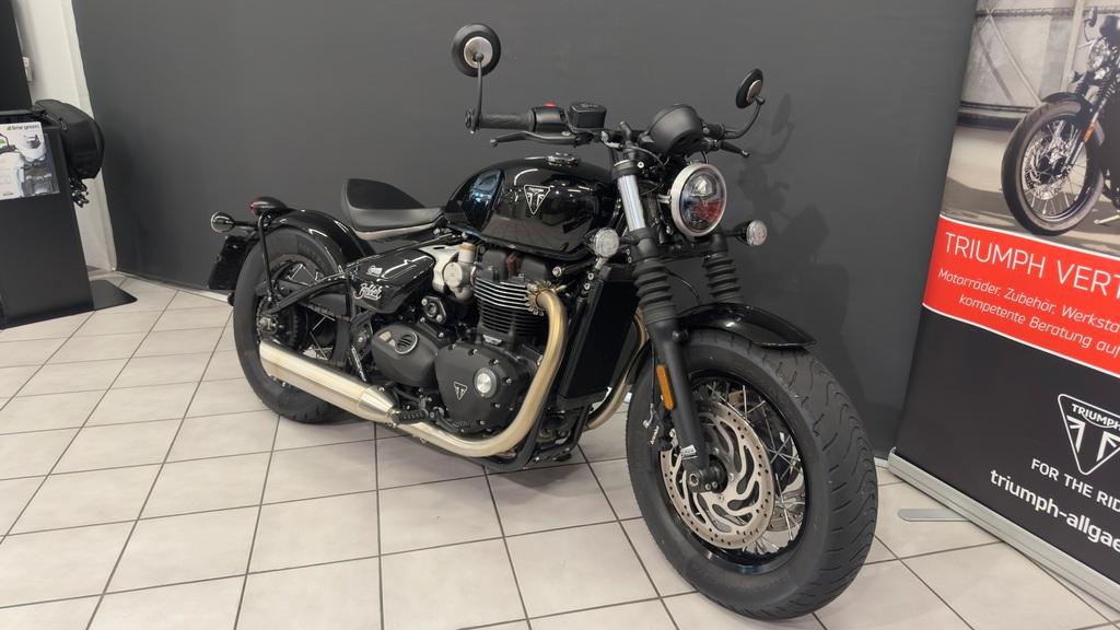 Triumph BONNEVILLE BOBBER 26 Modell, erst 4412 km. SH