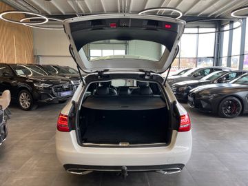 Mercedes-Benz C 180 *CARPLAY*PDC*AHK*LED*NAVI*EL.SITZE*