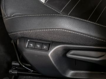 Opel Mokka 1.2 GS Line Black-Paket Kamera LED
