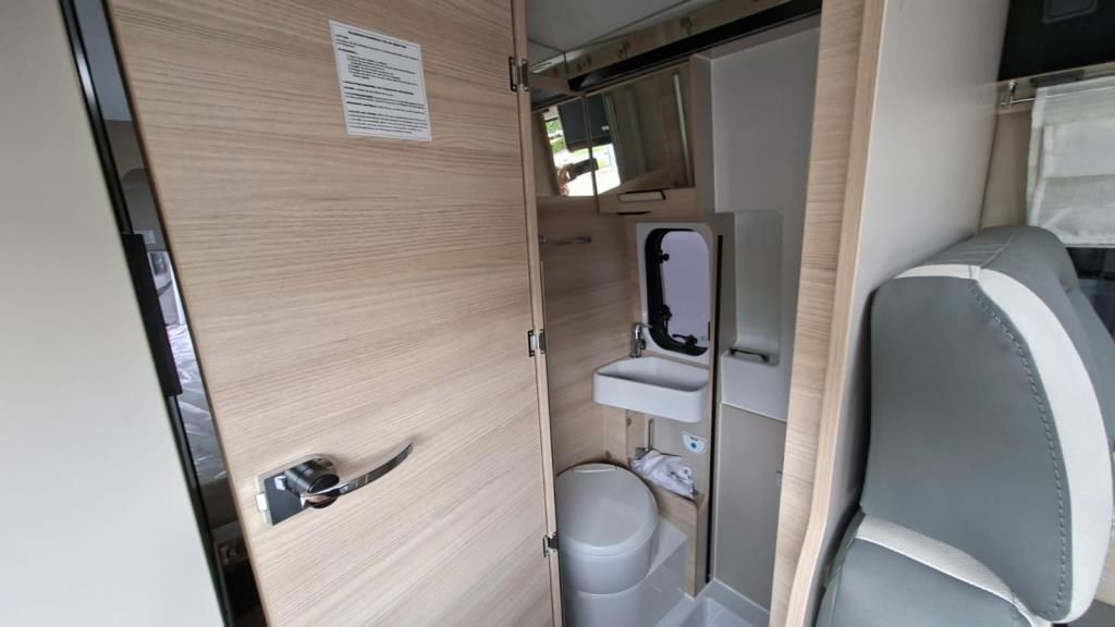 Autohaus Zimpel & Franke -  Challenger V210 Sport 2026er +ArcticPaket+Solar - Bild 12 Autohaus Zimpel & Franke -  Challenger V210 Sport 2026er +ArcticPaket+Solar - Bild 12