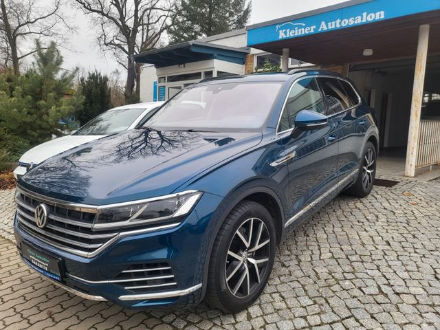 Volkswagen Touareg 3,0 TDI 4x4 Panorama/AHK/LED/Sthzg/Leder