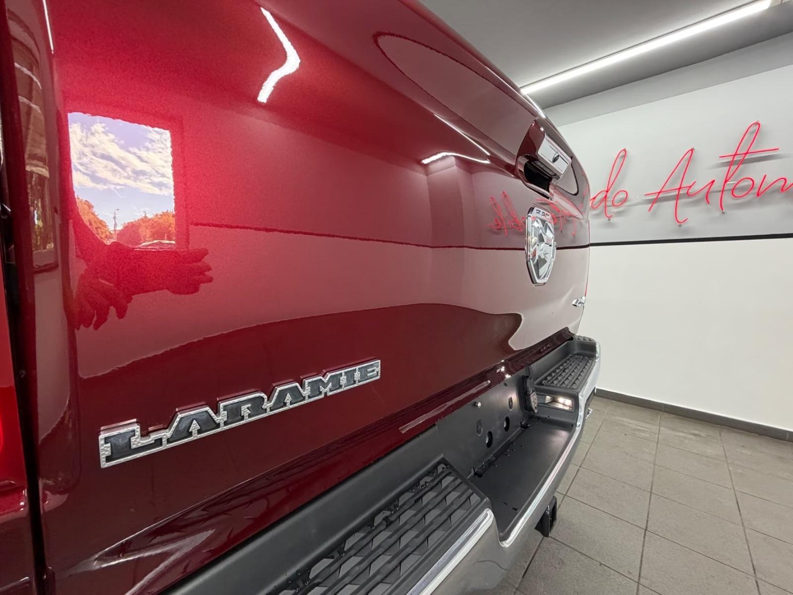 Dodge Ram 1500 HEMI 5.7 V8 eTorque 4x4 LARAMIE*Memo*SB, миниатюра 13