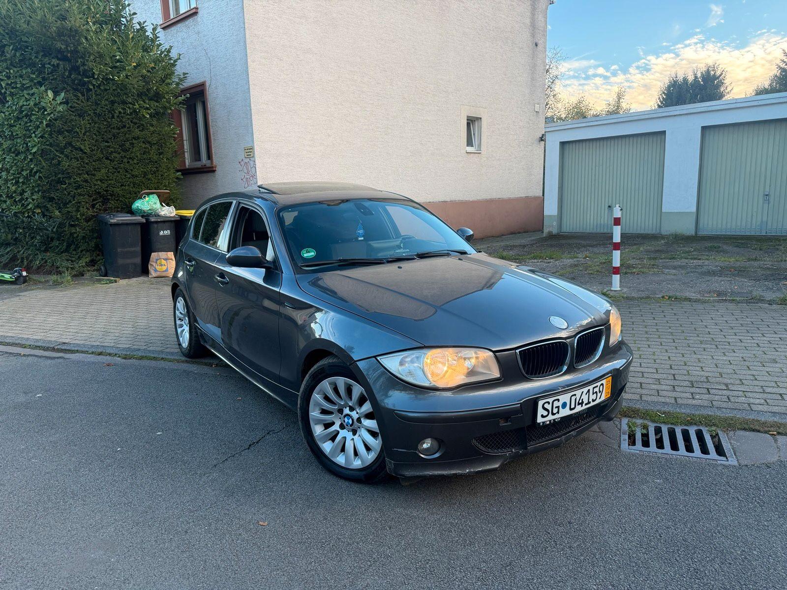BMW 120