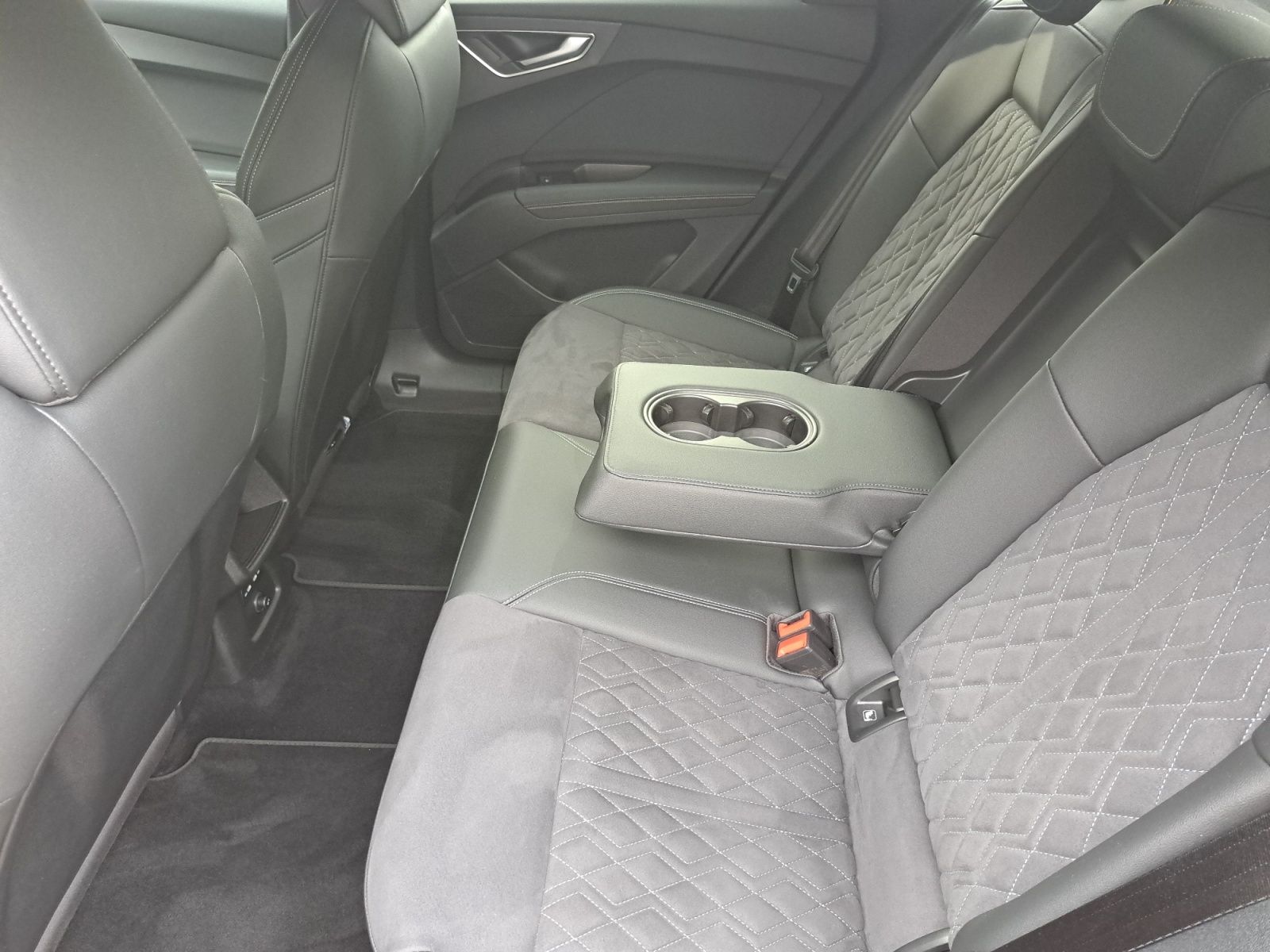 Audi Q4 e-tron - Bild 12