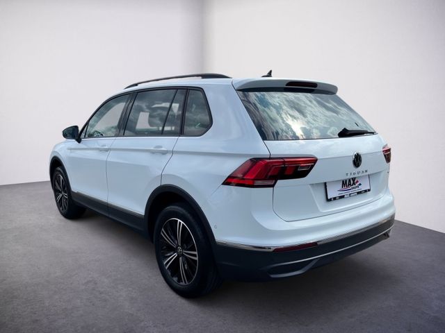 Tiguan 2.0 TDI LIFE MATRIX LED+PANO+360°+STHZ+AH