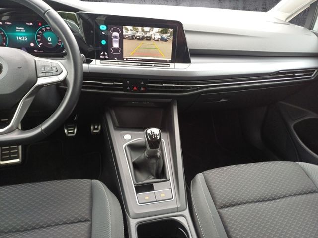 Golf 1.5 TSI Active NAVI/STANDHEIZUNG/ACC/HEAD-U