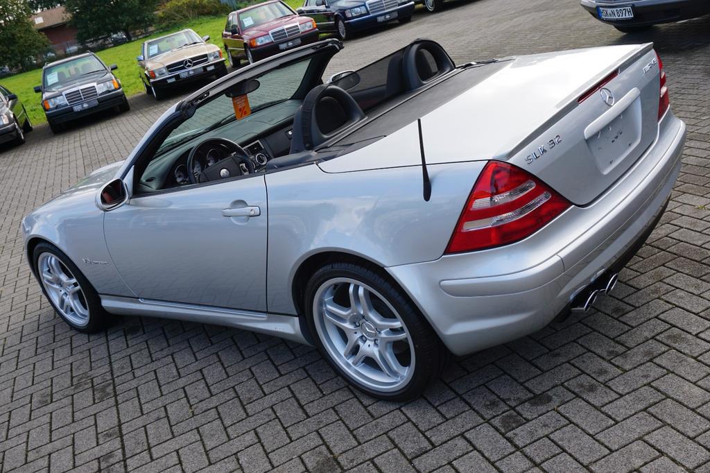 Mercedes-Benz SLK 32 AMG