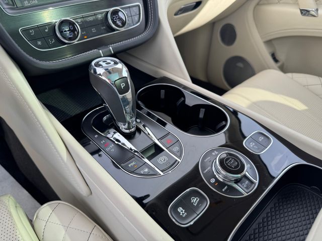 Bentley Bentayga  6.0 W12 4WD First Edition Pano 360