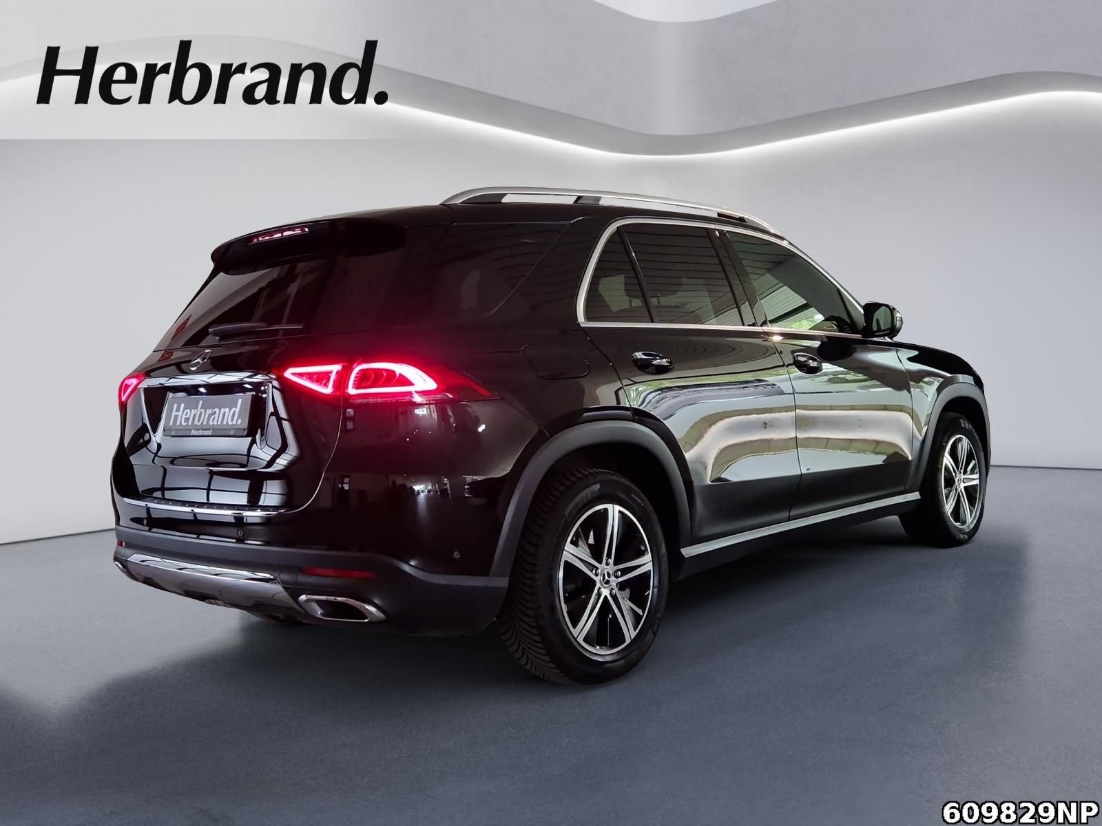 Mercedes-Benz GLE 300 d 4M AHK Panorama Kamera Standhzg foto 3