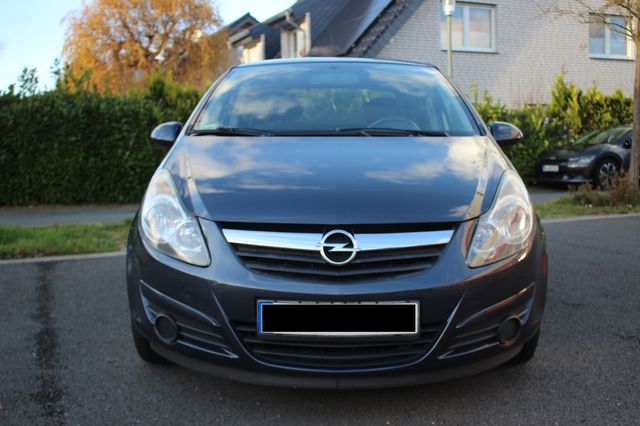 Opel Corsa 1.2 BJ 2010